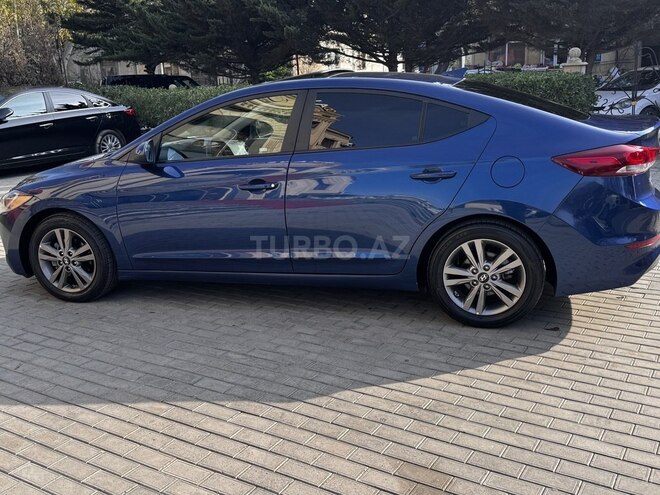 Hyundai Elantra 2018, 112,654 km - 2.0 l - Bakı
