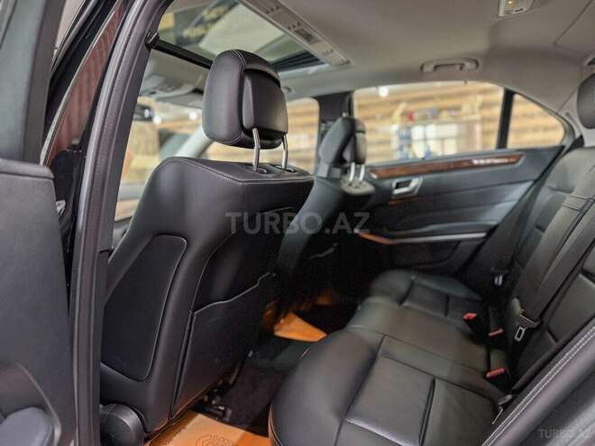 Mercedes E 220 d 2014, 329,000 km - 2.2 l - Bakı