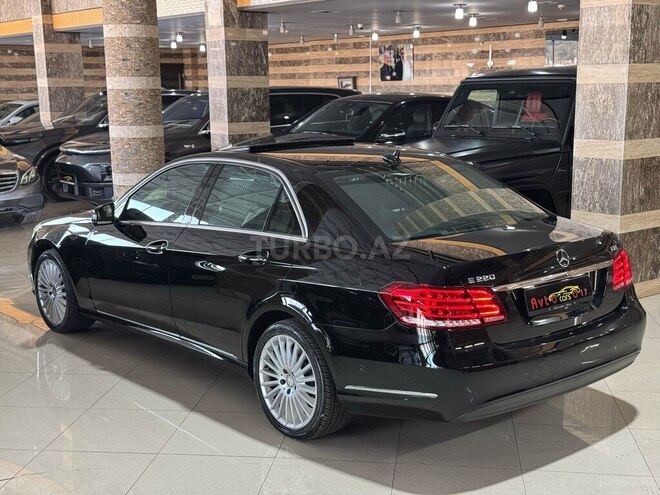 Mercedes E 220 d 2014, 329,000 km - 2.2 l - Bakı