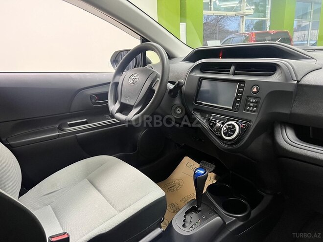 Toyota Aqua 2020, 35,000 km - 1.5 l - Bakı