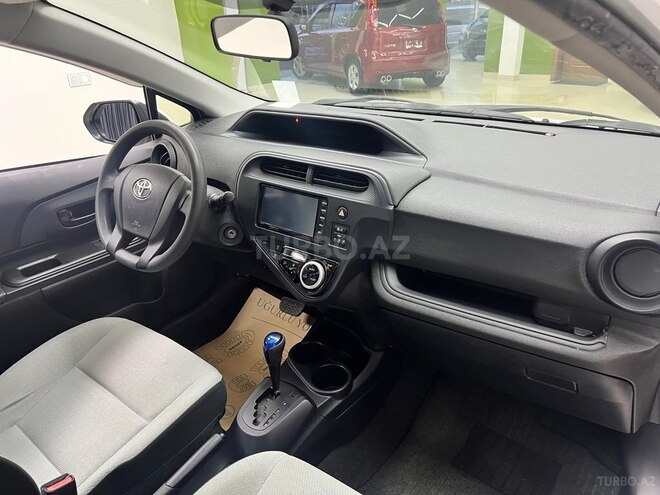 Toyota Aqua 2020, 35,000 km - 1.5 l - Bakı