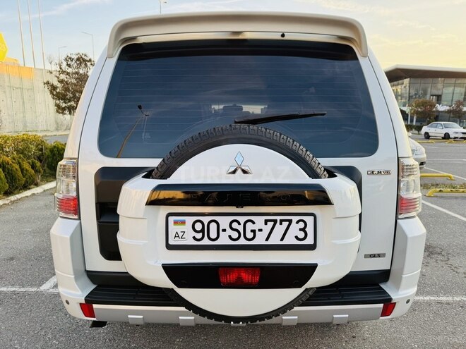Mitsubishi Pajero 2014, 132,000 km - 3.8 l - Bakı