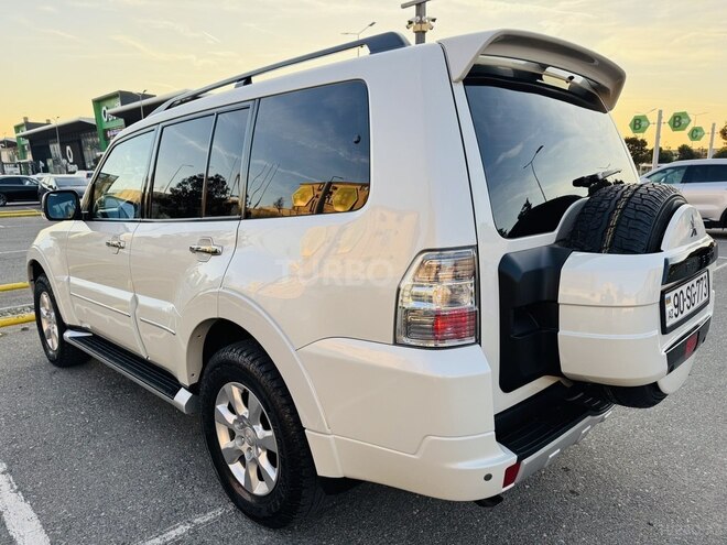 Mitsubishi Pajero 2014, 132,000 km - 3.8 l - Bakı