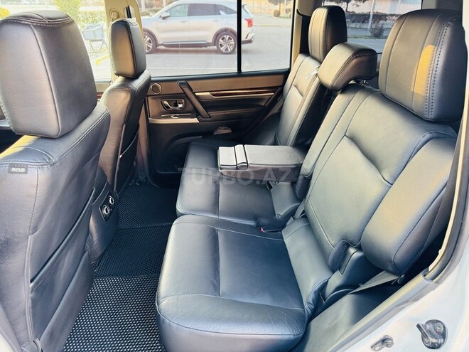 Mitsubishi Pajero 2014, 132,000 km - 3.8 l - Bakı