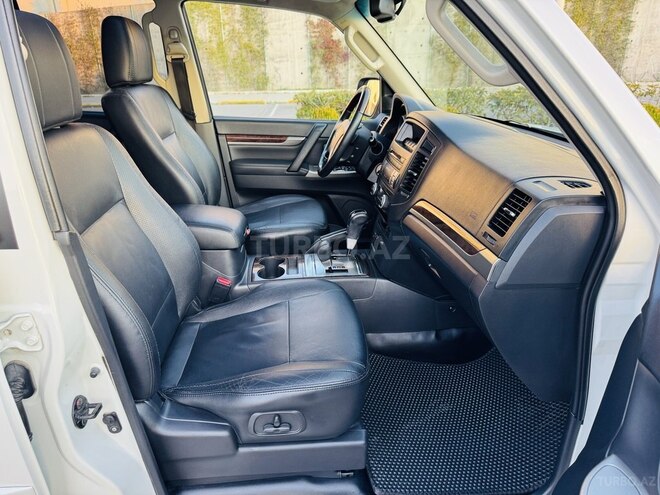 Mitsubishi Pajero 2014, 132,000 km - 3.8 l - Bakı