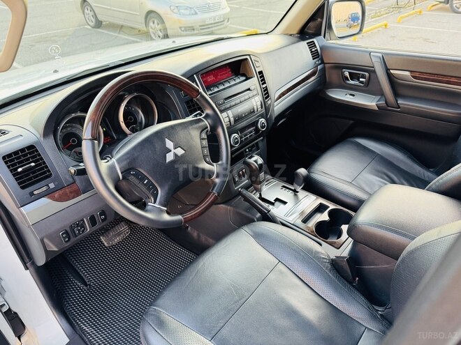 Mitsubishi Pajero 2014, 132,000 km - 3.8 l - Bakı