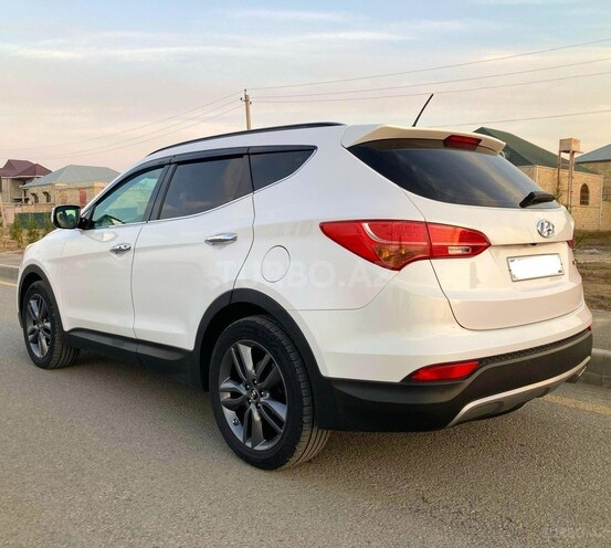 Hyundai Santa Fe-4
