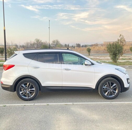 Hyundai Santa Fe-2