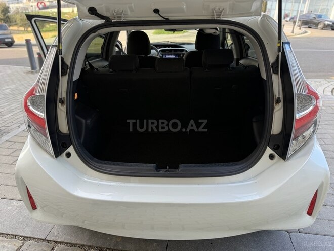 Toyota Aqua 2020, 97,500 km - 1.5 l - Bakı