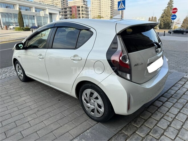 Toyota Aqua 2020, 97,500 km - 1.5 l - Bakı