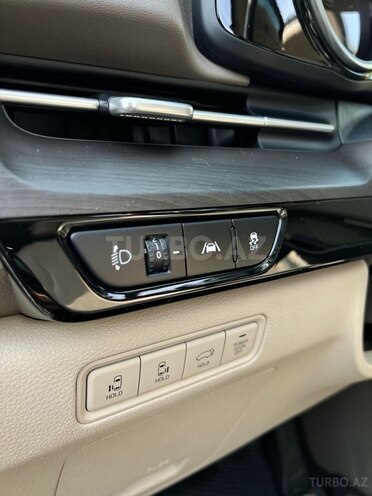 Kia Carnival 2021, 133,000 km - 2.2 л - Bakı