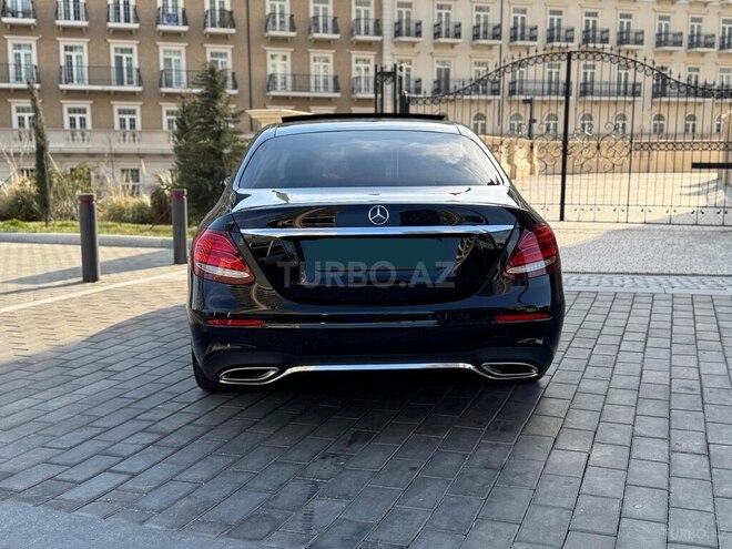 Mercedes E 200 2017, 131,000 km - 2.0 l - Bakı