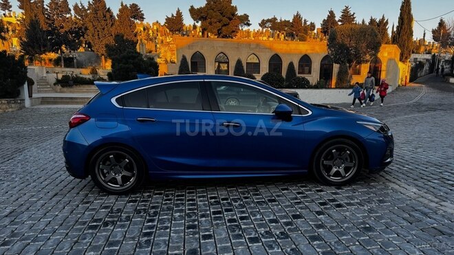 Chevrolet Cruze-6