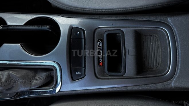 Chevrolet Cruze-11
