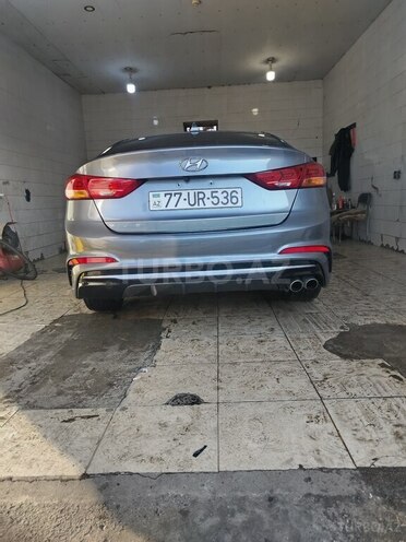 Hyundai Elantra 2017, 173,000 km - 1.6 l - Bakı