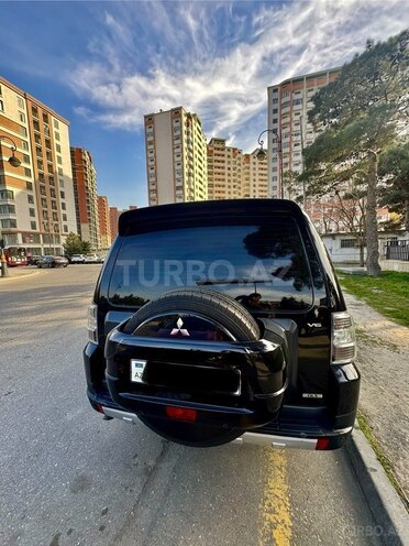 Mitsubishi Pajero 2007, 260,000 km - 3.0 l - Bakı