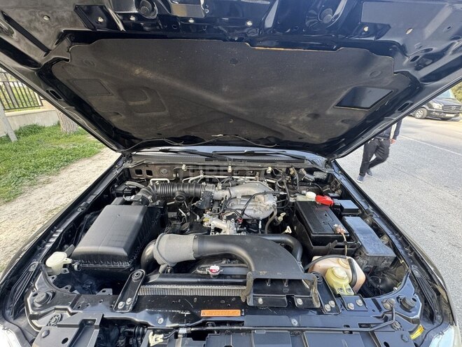 Mitsubishi Pajero 2007, 260,000 km - 3.0 l - Bakı