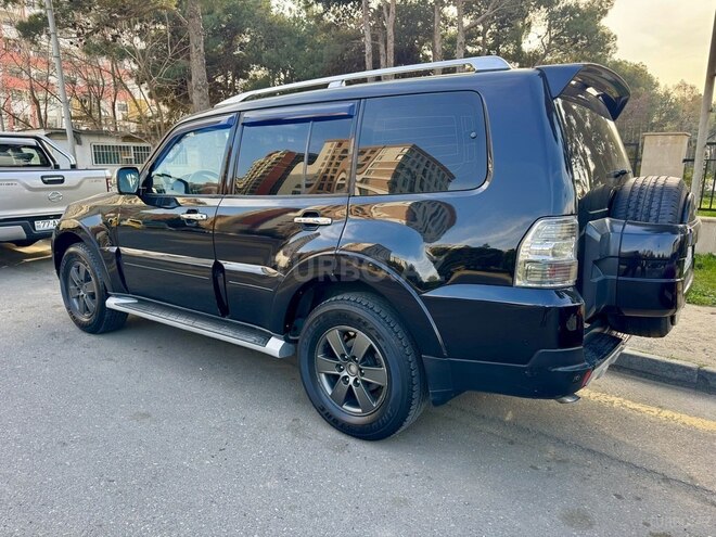 Mitsubishi Pajero 2007, 260,000 km - 3.0 l - Bakı