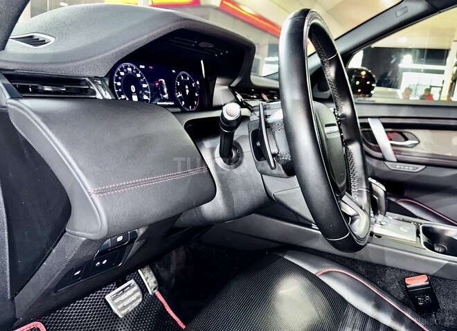 Land Rover Discovery Sport-21