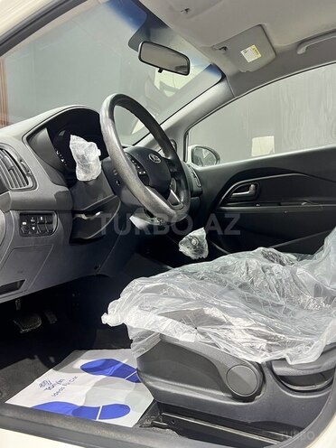 Kia Rio 2015, 71,000 km - 1.4 l - Sumqayıt