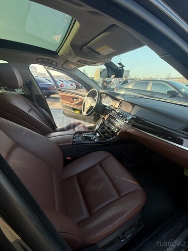 BMW 520 2012, 220,000 km - 2.0 l - Bakı