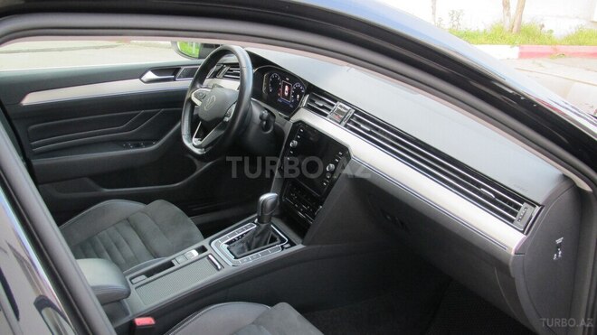 Volkswagen Passat 2021, 41,000 km - 1.5 l - Bakı
