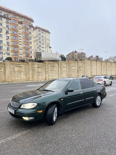 Nissan Maxima-2