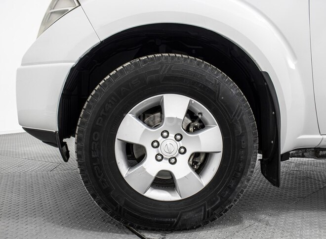 Nissan Navara 2014, 377,117 km - 2.5 l - Bakı