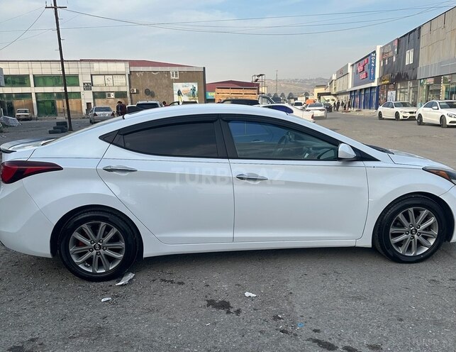 Hyundai Elantra 2015, 194,731 km - 1.8 л - Bakı