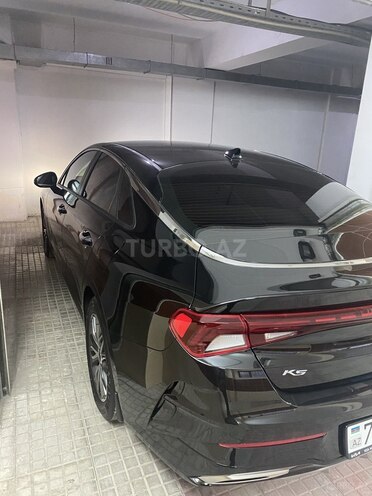 Kia K5-12