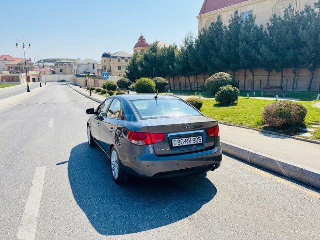 Kia Cerato-6