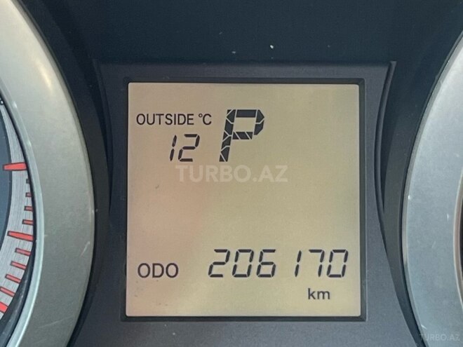 Toyota Land Cruiser Prado-13