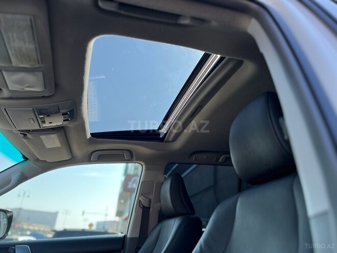 Toyota Land Cruiser Prado-9