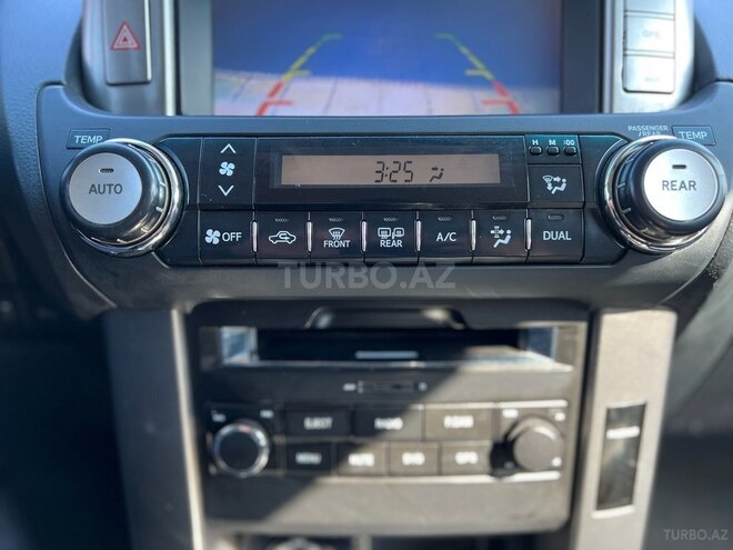 Toyota Land Cruiser Prado-14