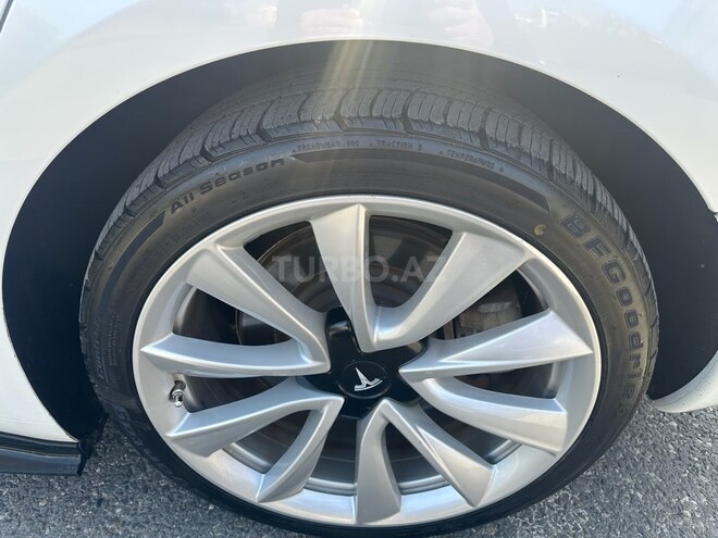 Tesla Model 3 2018, 133,000 km - 0.0 л - Bakı