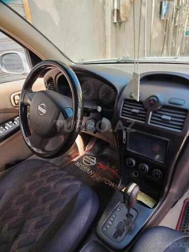 Nissan Sunny 2010, 265,853 km - 1.6 l - Bakı