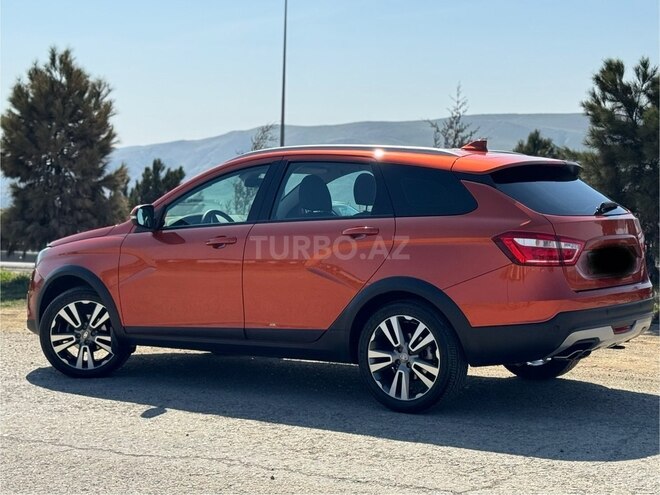 LADA (VAZ) Vesta SW Cross 2018, 81,000 km - 1.8 l - Bakı