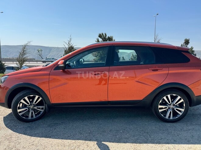 LADA (VAZ) Vesta SW Cross 2018, 81,000 km - 1.8 l - Bakı