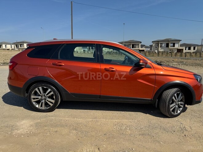 LADA (VAZ) Vesta SW Cross 2018, 81,000 km - 1.8 l - Bakı