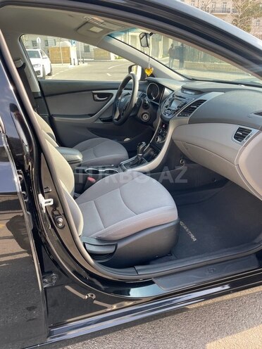 Hyundai Elantra 2015, 149,000 km - 1.8 l - Bakı