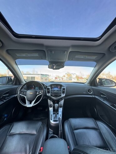 Chevrolet Cruze-3