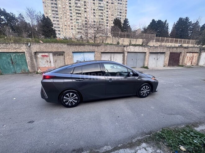 Toyota Prius Prime 2020, 65,000 km - 1.8 l - Bakı