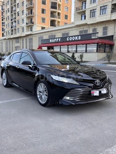 Toyota Camry-3