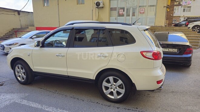 Hyundai Santa Fe-2