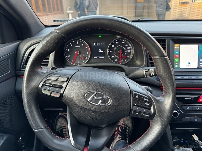 Hyundai Elantra 2018, 105,000 km - 2.0 l - Sumqayıt