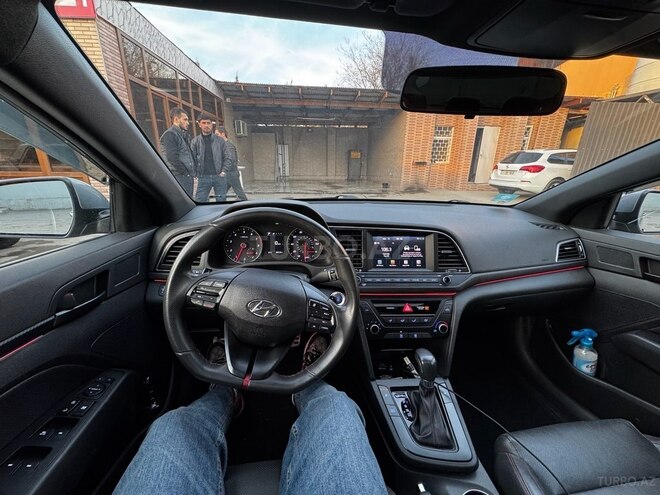 Hyundai Elantra 2018, 105,000 km - 2.0 l - Sumqayıt