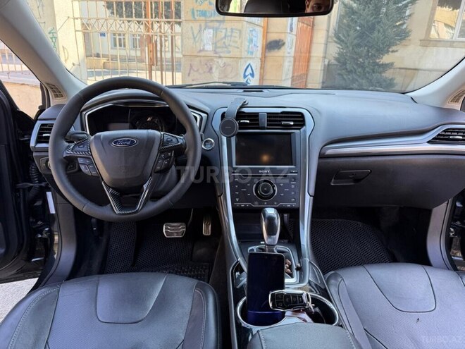 Ford Fusion (North America) 2015, 261,000 km - 2.0 л - Bakı