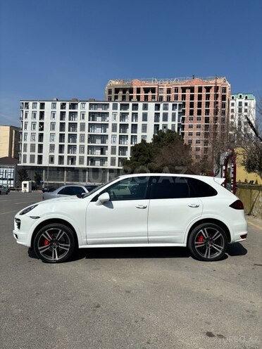 Porsche Cayenne GTS 2013, 175,000 km - 4.8 l - Bakı