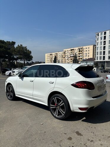 Porsche Cayenne GTS 2013, 175,000 km - 4.8 l - Bakı