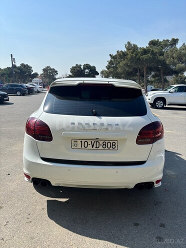 Porsche Cayenne GTS 2013, 175,000 km - 4.8 l - Bakı